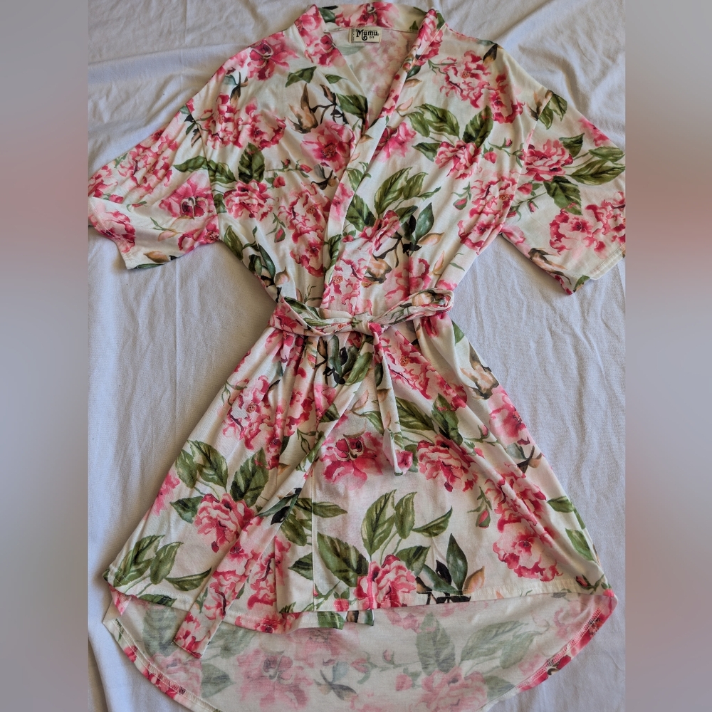 Show Me Your Mumu Brie floral short-sleeve kimono robe Size OS Bridal Robe
